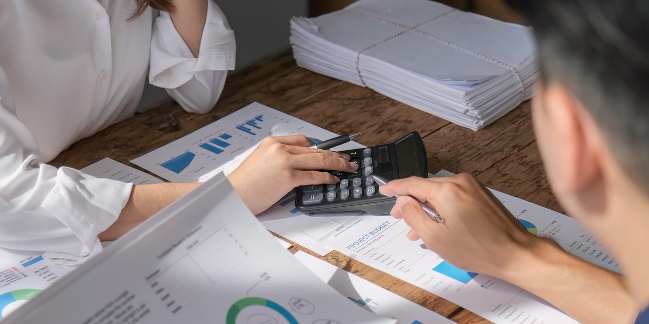 Outsorcing Bookkeping And Payroll Services